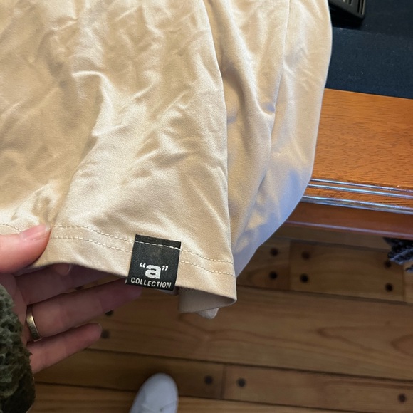 Men’s off white tee pocket - Picture 4 of 5